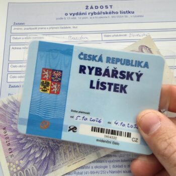 Rybársky lístok na desať rokov je záväzok